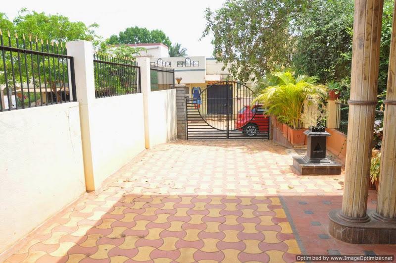 Suvarna Luxury Home Stay Mysore Exteriör bild